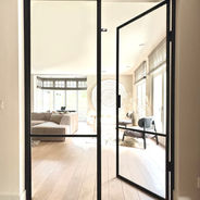 dubbele stalen deur woonkamer