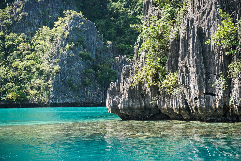 Kayangan Lake