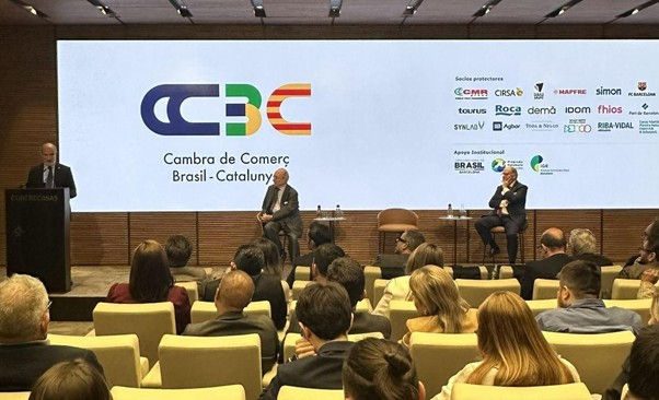 Participação na reunião Conexión Brasil-Cataluña