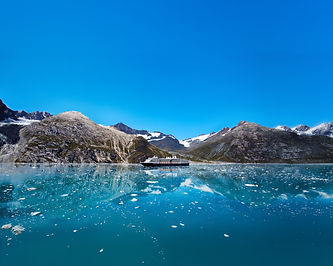 Westerdam_in_Glacier_Bay_2-edit.jpg