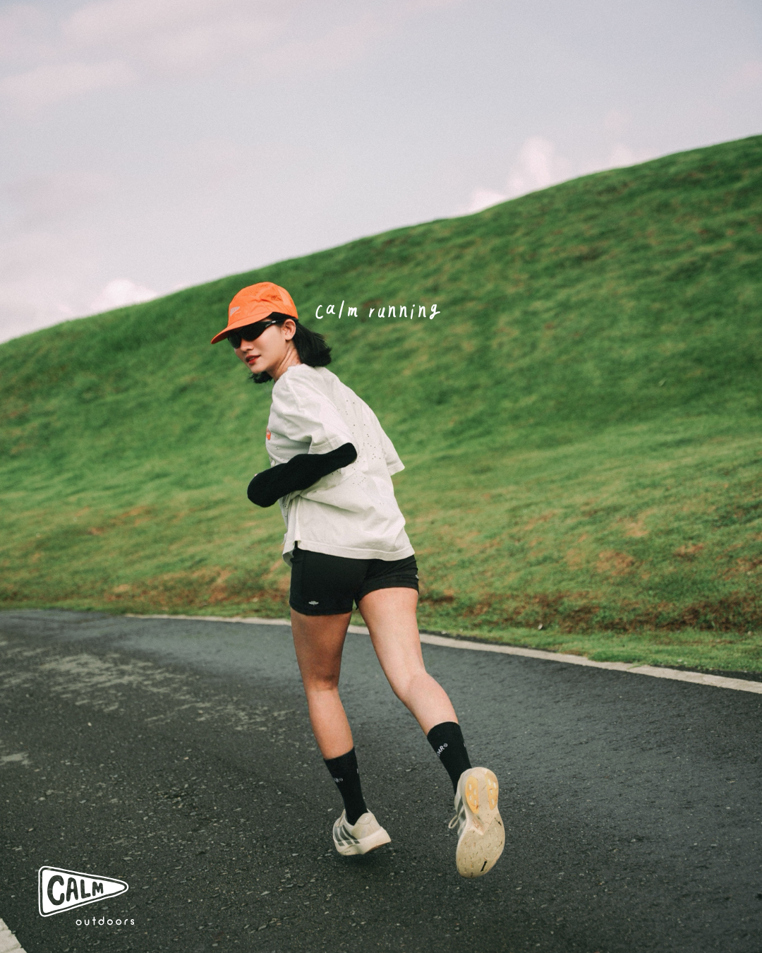 CALMOUTDOORS: Calm Running Cap (42K Edition) หมวกวิ่ง Calm Outdoors