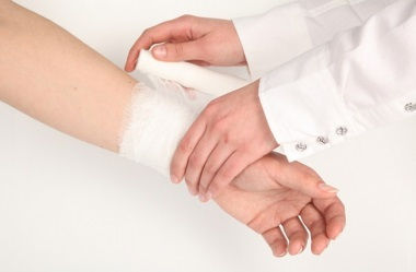 Primeiros socorros para queimaduras