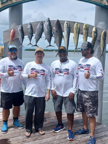 FWAH participants with their catches at Islamorada 2022 trip.jpg
