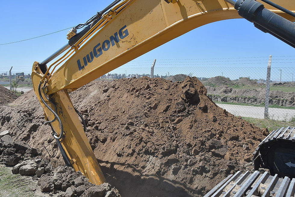 Miniatura: Excavadora sobre orugas Liugong CLG920E