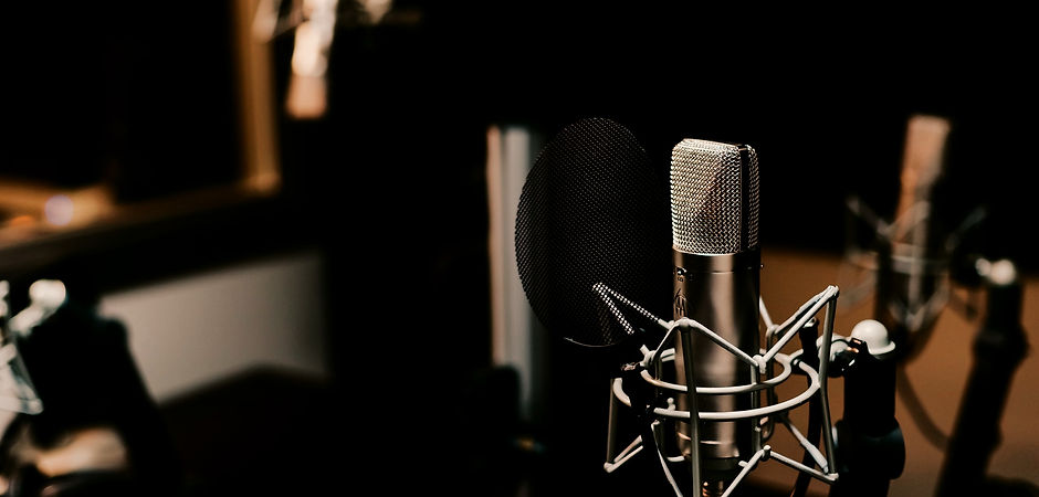 Microphone_edited.jpg