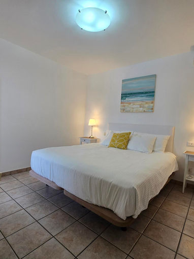 Large Master Double Bedroom with Air Con.