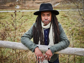 A Robust New Single from Julian Taylor