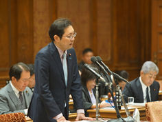 予算委員会で高市総理に質問しました。