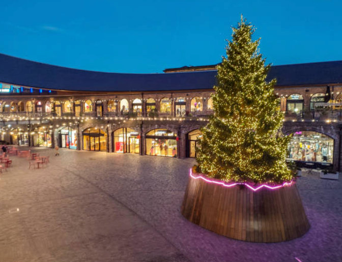 Coal Drops Yard_ontdek Londen_christmas.png