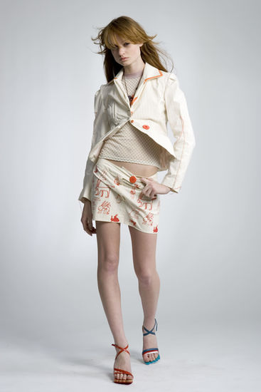 Who Lives in the Grass / 2004