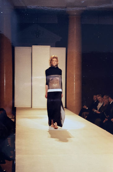 Formula of Chiromancy /1999