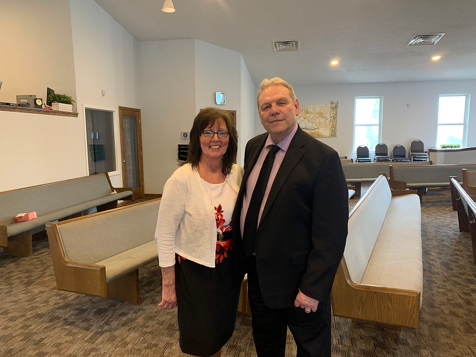 Sunday Service Pastor Rich Pfeffer