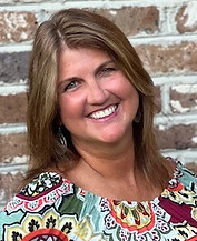 Stephanie Headshot.jpg