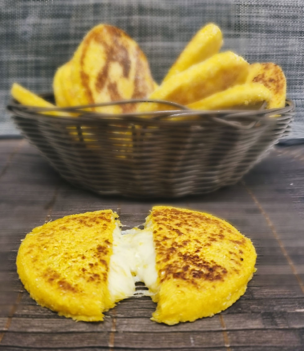 Thumbnail: Arepa de Choclo con Queso (8 pcs)