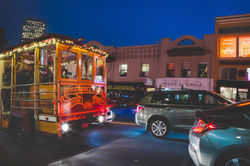 30516470_1935718623407243_35485050036121