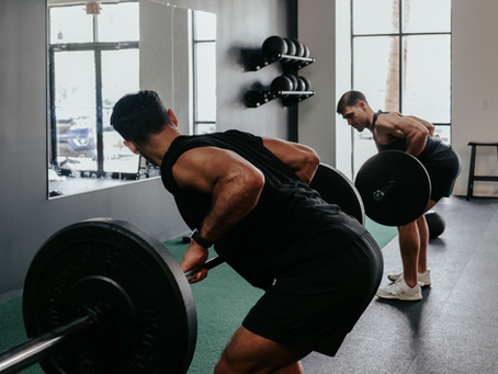 Flexibility vs. Mobility: Which Is More Important for Weightlifters? 