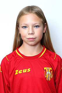 Balázs Bettina.png