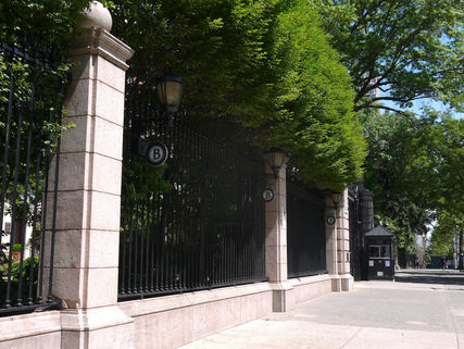 The founders of Epstein Off Columbia were put on disciplinary probation for protesting Francine LeFrak’s ties to Jeffrey Epstein. Barnard reversed the decision after the students appealed.