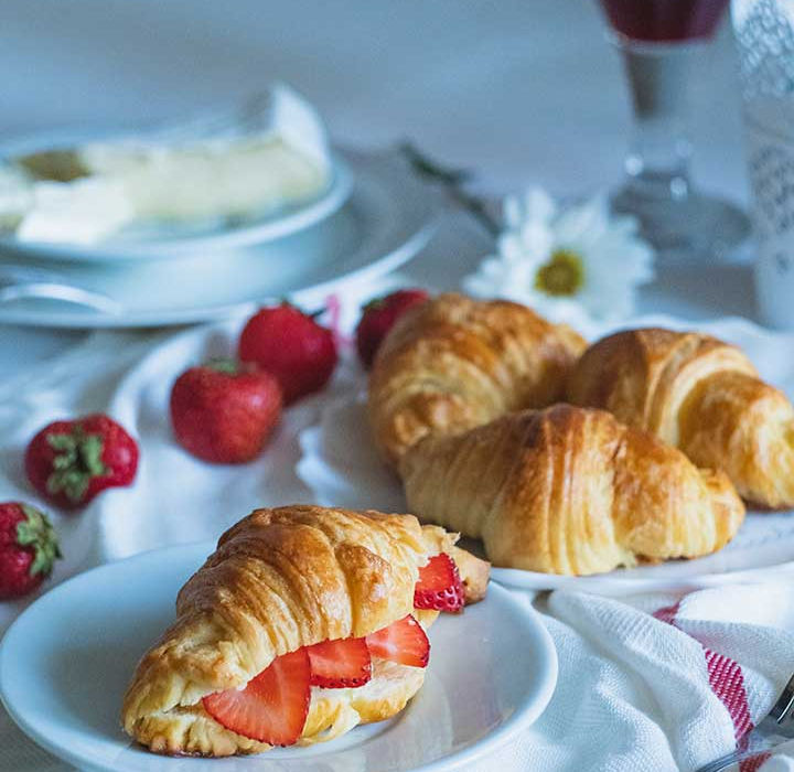 家族と自然。愛すべき間が流れるフレンチ ヴィラ|株式会社つづく|岐阜県高山市