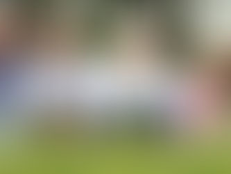 „Private Investitionen und private Anbieter sind in der Pflege wichtig." Interview Karl Lauterbach