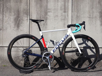 バイク紹介ーFOCUS IZALCO MAX DISC