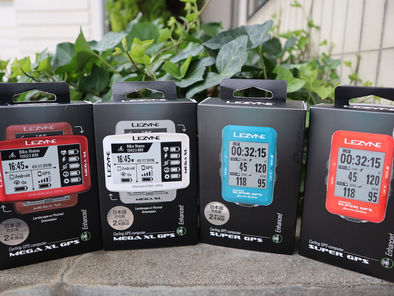 カラバリ出ました♬ LEZYNE GPS