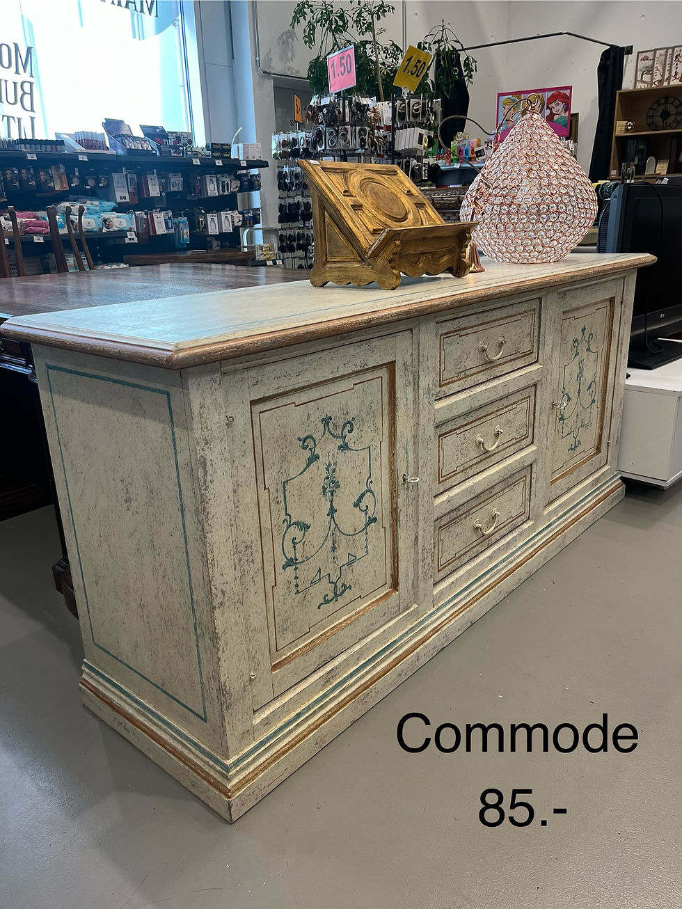 Commode 