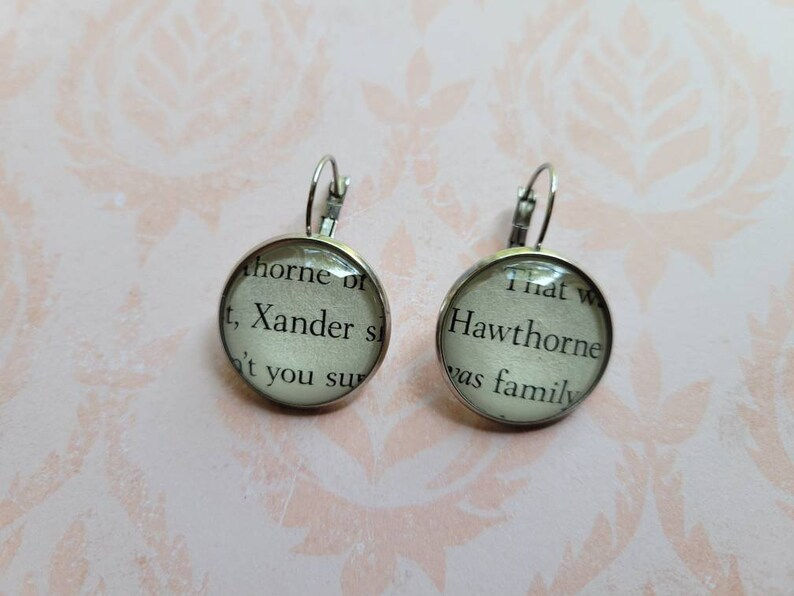 lever back earrings front view