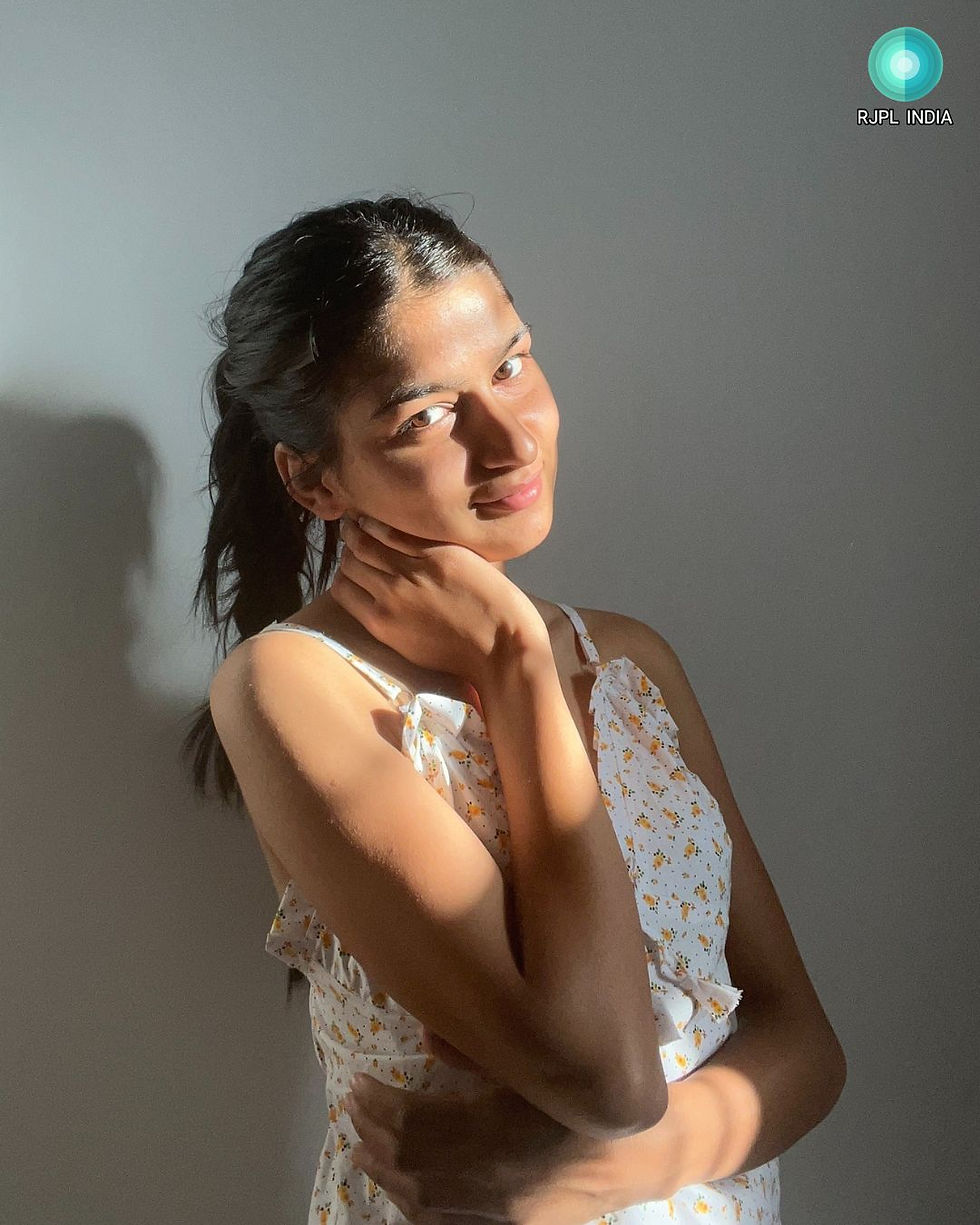 Avantika Sarmal, Avantika Sarmal
Age, Avantika Sarmal Instagram, Avantika Sarmal YouTube, Avantika Sarmal Reels, Avantika Sarmal Instagram Reels, Avantika Sarmal biography, Avantika Sarmal education, Avantika Sarmal photo, Avantika Sarmal article, avantika_sarmal Instagram, Avantika Sarmal aka avantika_sarmal, Avantika Sarmal RJPL India, Avantika Sarmal Wikipedia, Avantika Sarmal School, Avantika Sarmal fashion, Avantika Sarmal Tring, Avantika Sarmal RJPL India, Avantika Sarmal RJPL Magazine,