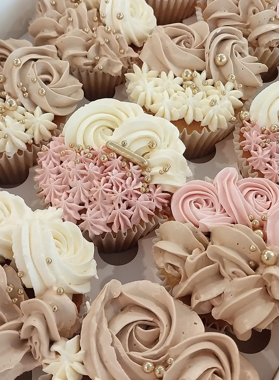 Buttercream Swirls with Sprinks