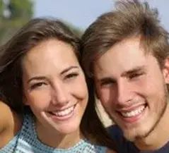 sorriso casal.webp