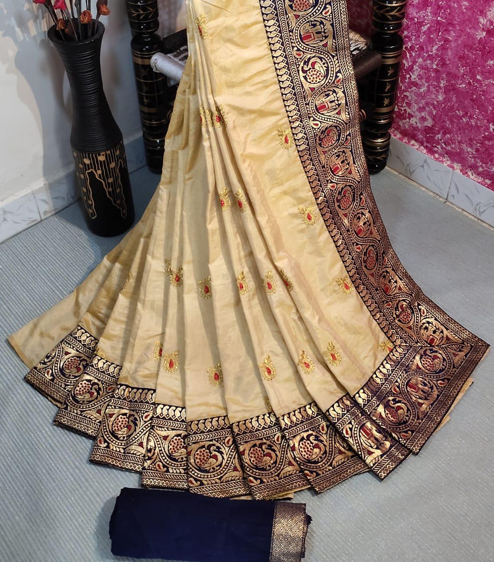 Thumbnail: Silk with border design