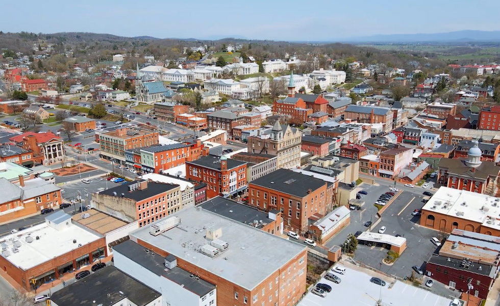 Dreama Anderson Anderson Fine Properties Staunton VA