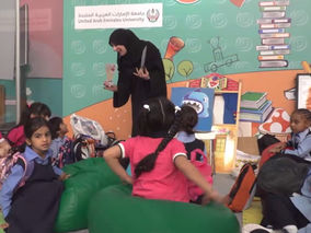 تحت شعار المعلمون في قلب التعافي العليمي:
كلية التربية بجامعة
جامعة الإمارات تحتفل بيوم المعلم