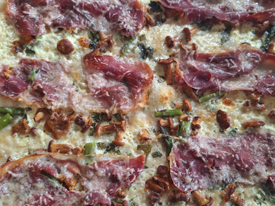 Kantarel pizza