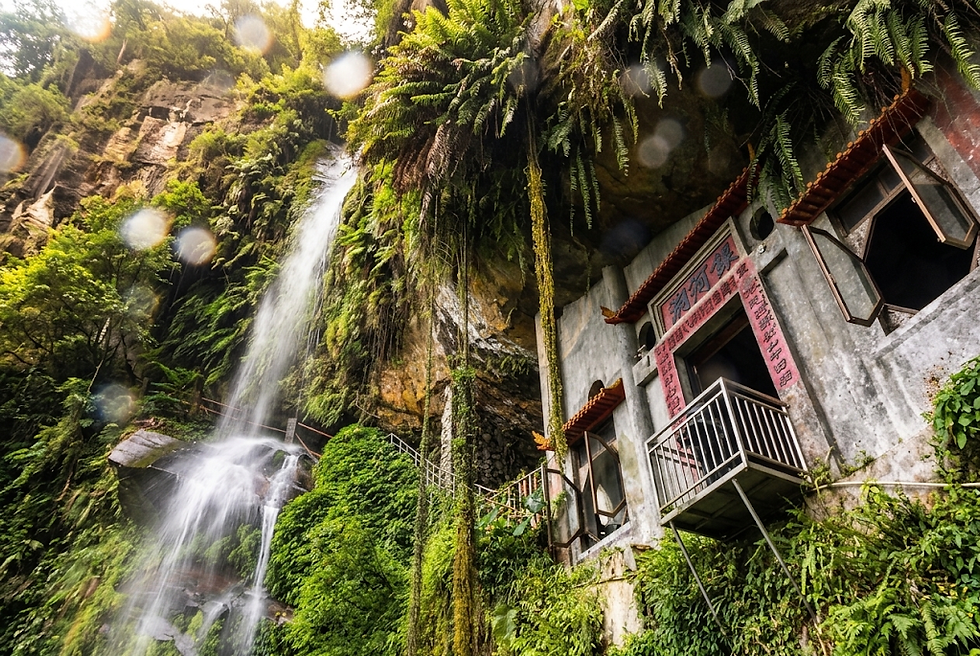 Yinhe Cave. Source: Relax Go Taiwan Team