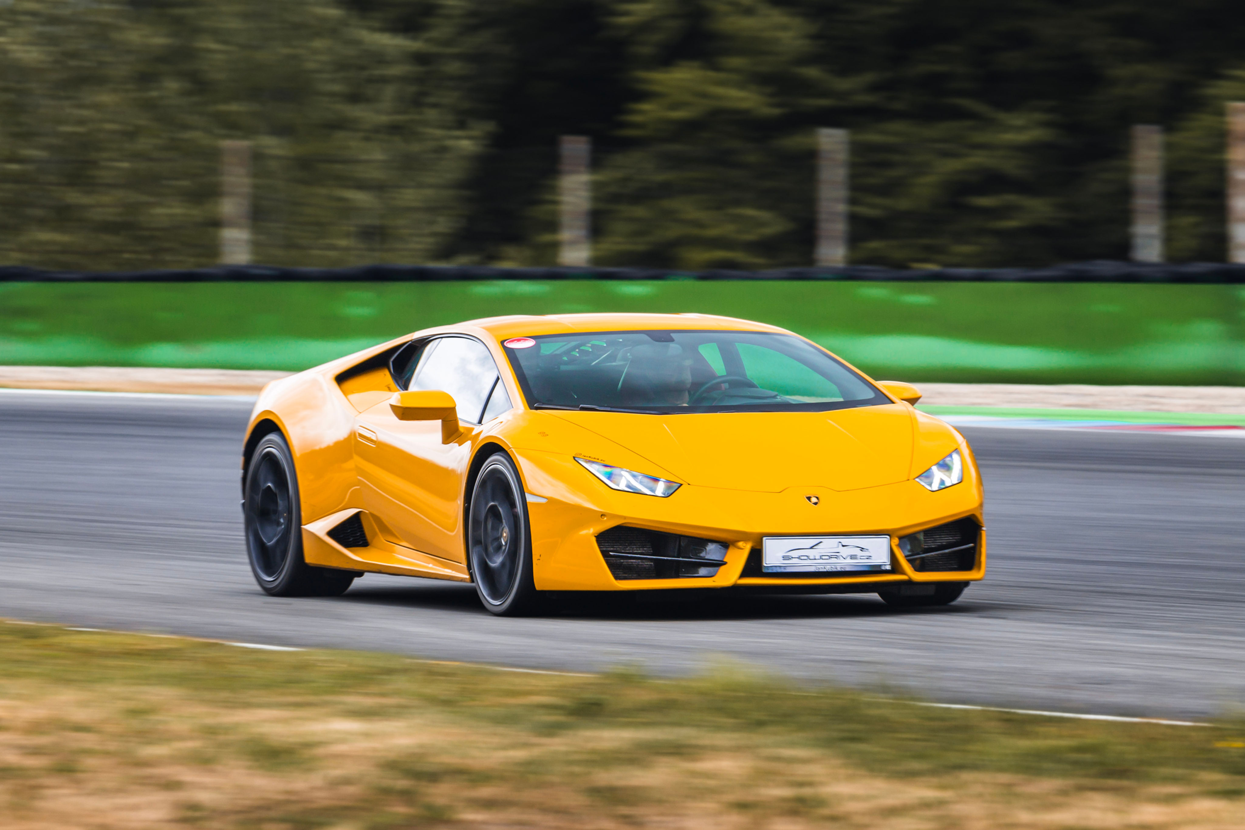 Řízení Lamborghini Huracan na velkém okruhu Brno, Most a Vysoké Mýto