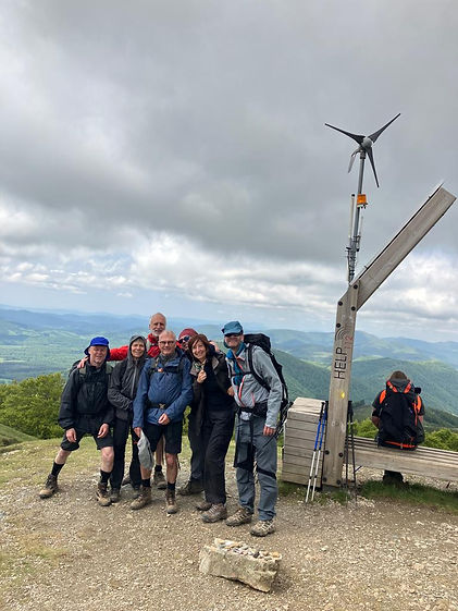 Jacques Pézier avec son groupe de randonneurs