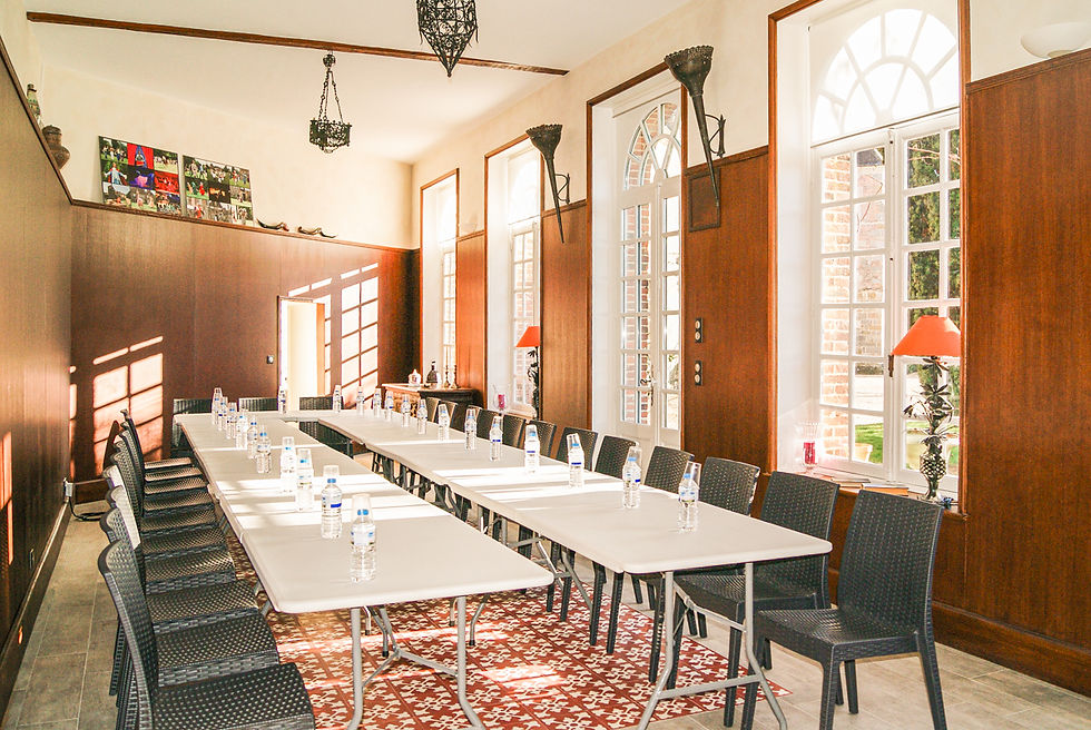 Salle de réunion en petit comité