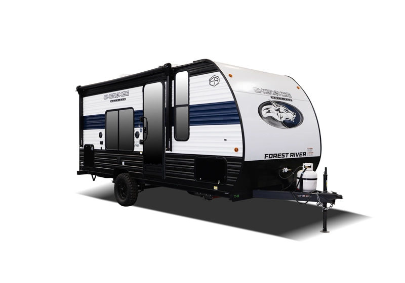 モデルによる大きさの違い