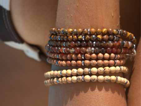 תכשיטי קריסטלים: יופי עם משמעות