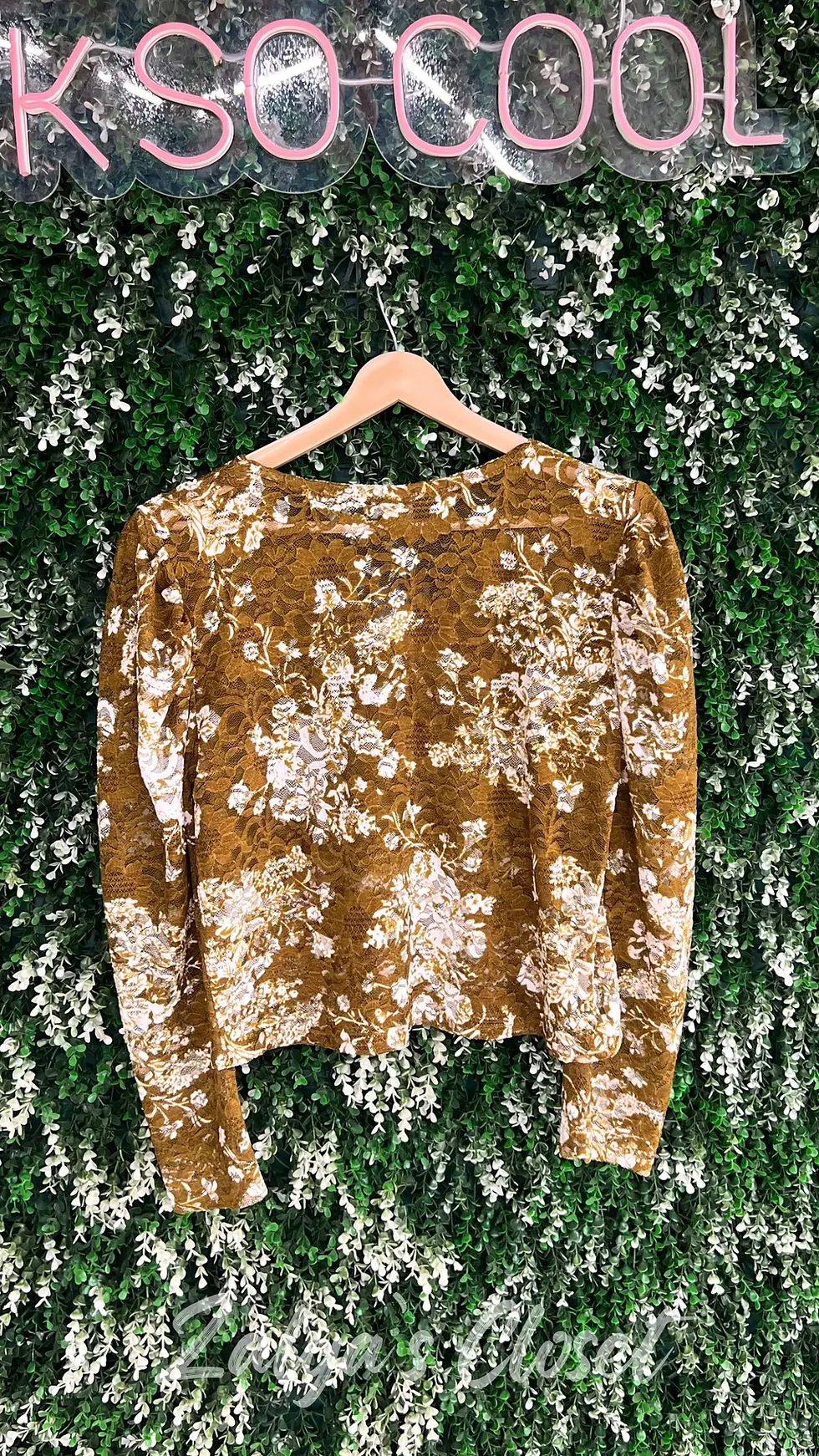 Thumbnail: Crop Lace Tops