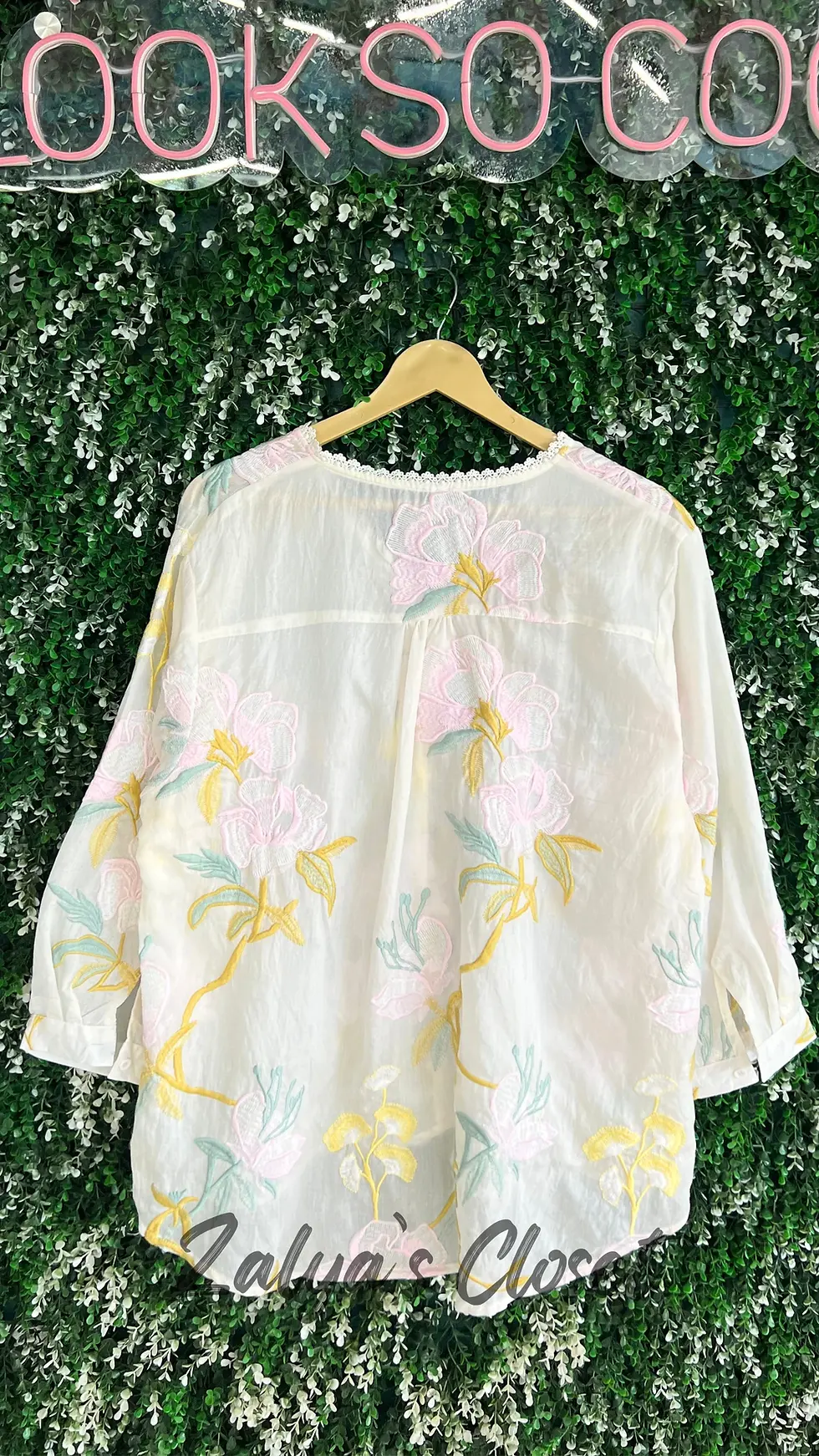 Thumbnail: Plus Size Floral Printed Top