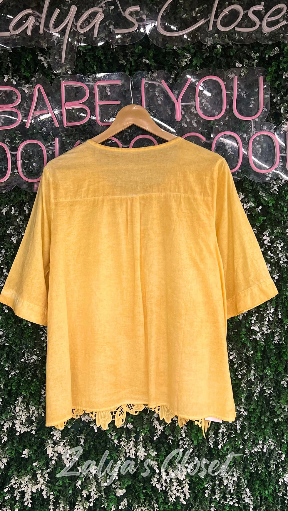 Thumbnail: Butterfly tops