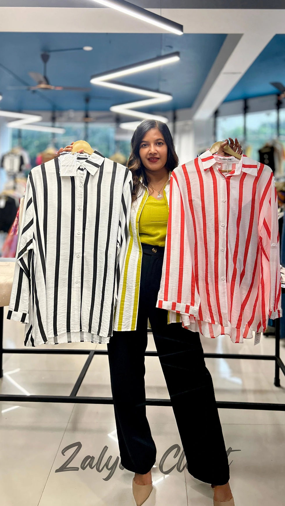 Thumbnail: Vertical Striped Shirt Imported with Inner