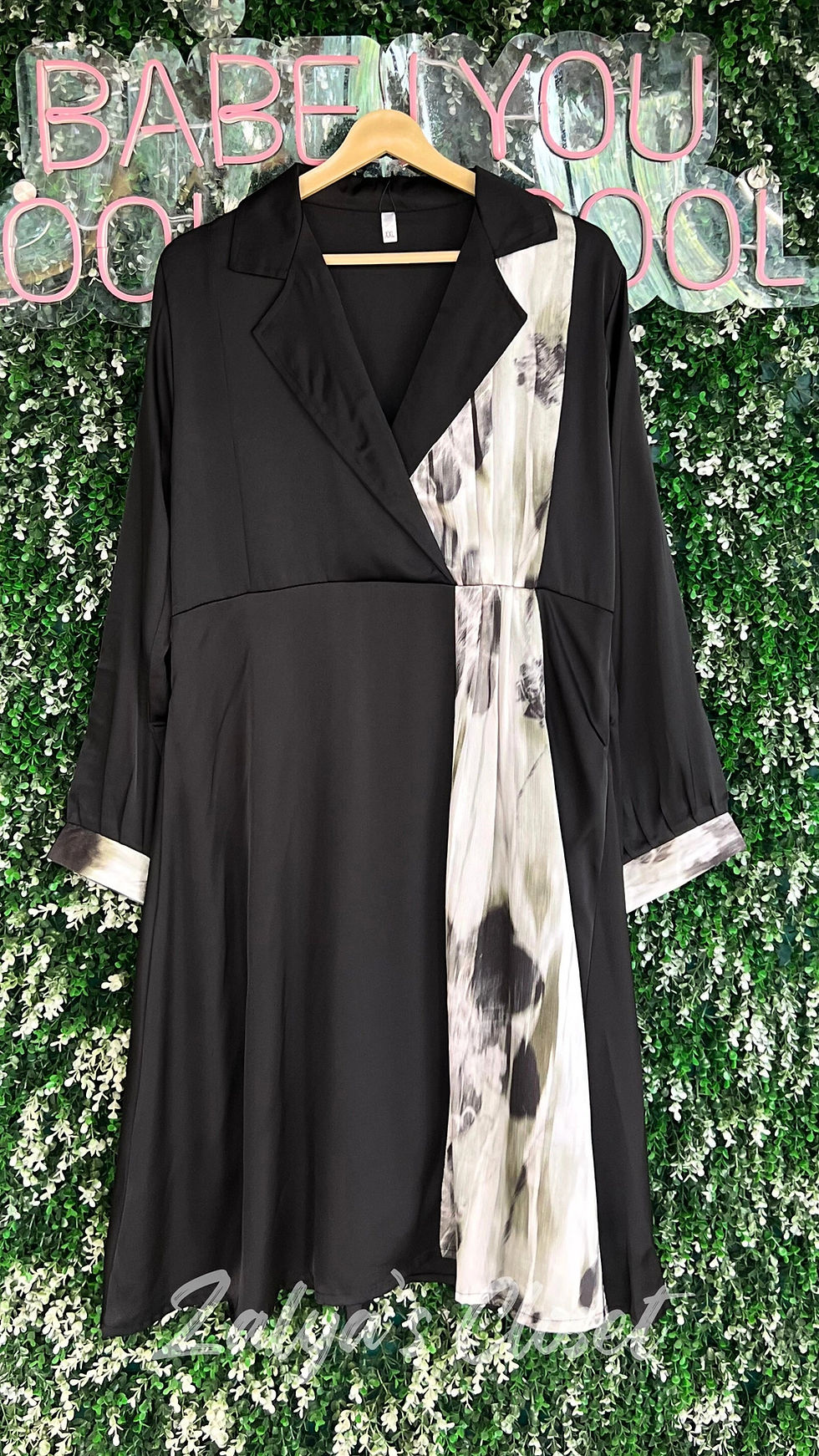 Thumbnail: One Side Printed Dress 