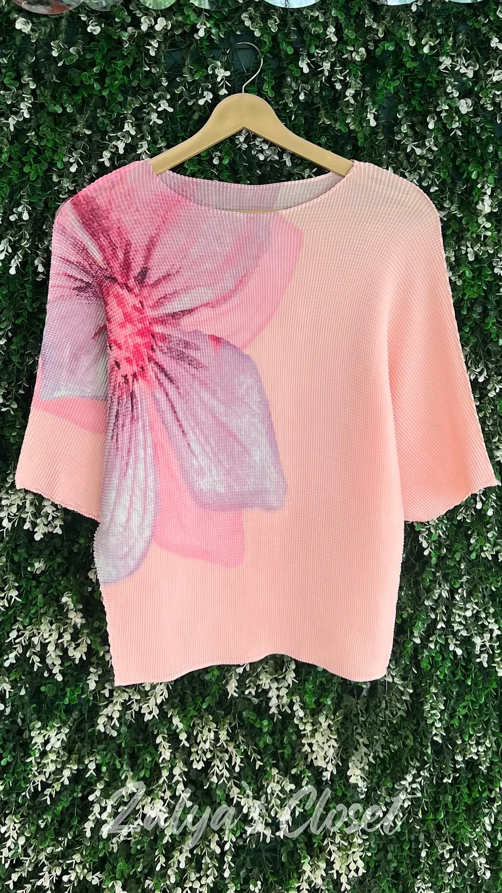 Thumbnail: Imported Printed Magic Tops