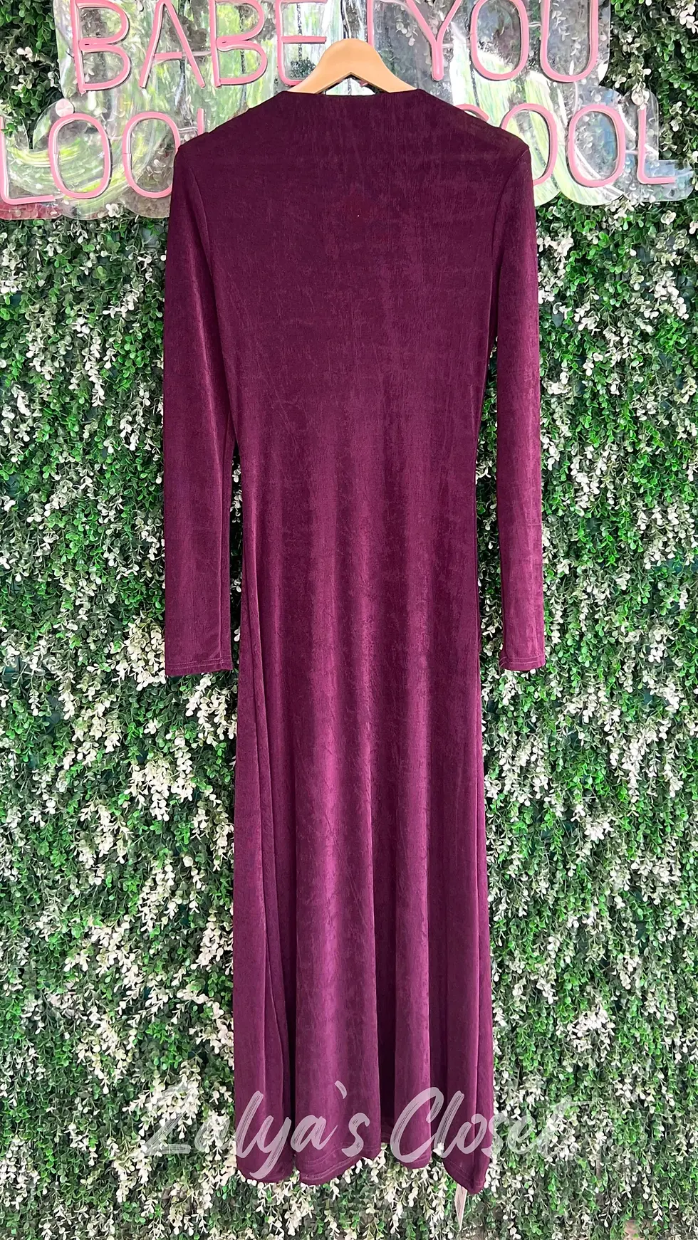 Thumbnail: Wine Bodycon Imported Design With Centre Knot 