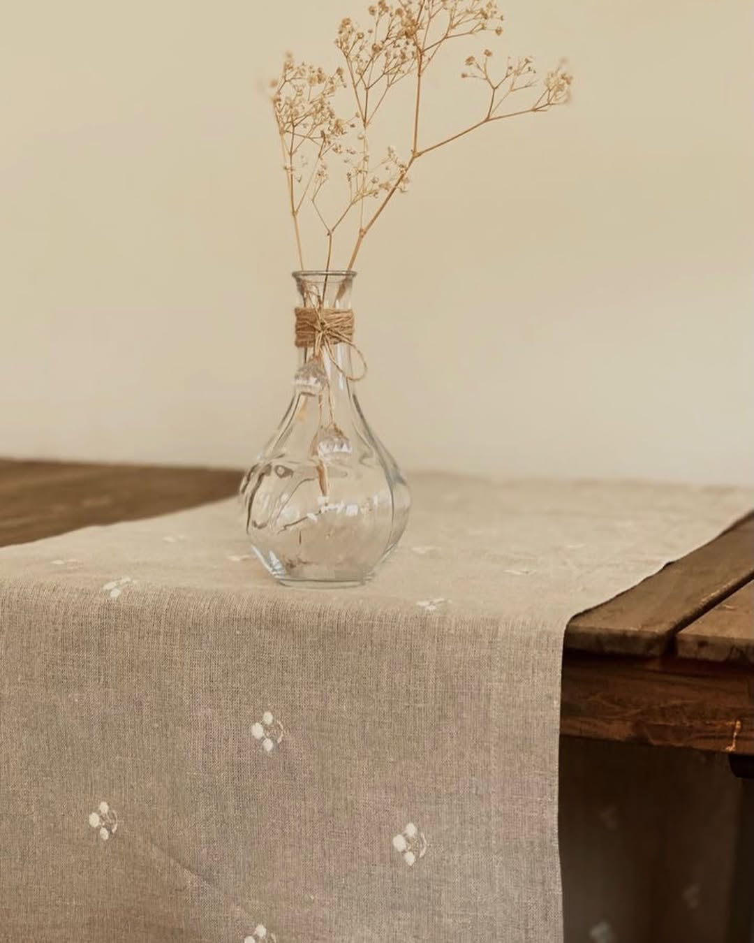 Florelle Linen Embroidery Table Runner