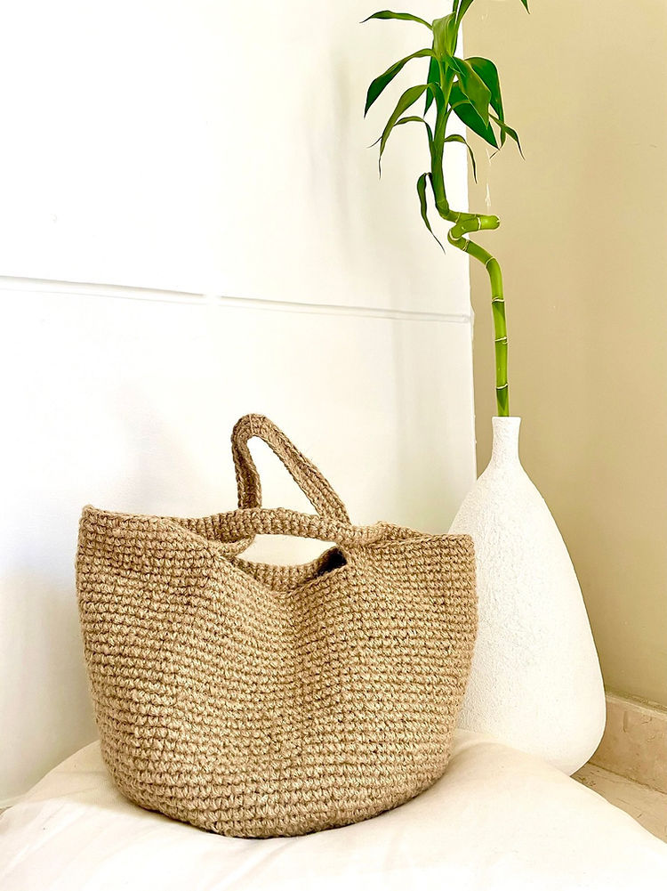 Thumbnail: Vai - Jute Handknitted Handbag